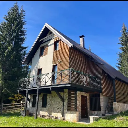 Nyaraló Mountain House 1984 *